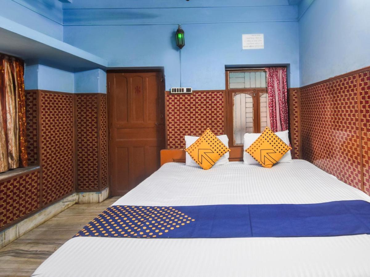 Oyo Flagship 74392 Hotel Mahesh Residency Hyderabad Exterior foto
