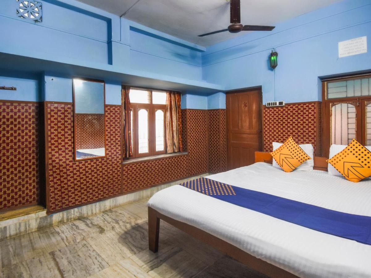 Oyo Flagship 74392 Hotel Mahesh Residency Hyderabad Exterior foto
